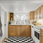 2 Bedroom Beautiful In
